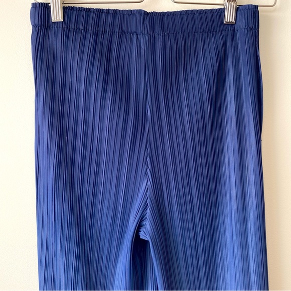 Micropleated blue ombre pants - Picture 9 of 13
